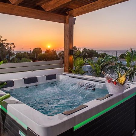 Odyssea Top View & Hot Jacuzzi Front Beach Kremastí Dış mekan fotoğraf