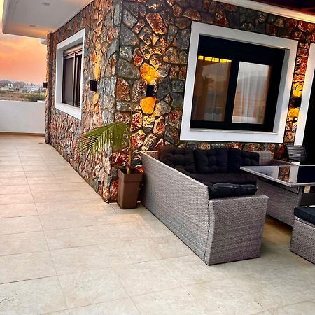 Odyssea Top View & Hot Jacuzzi Front Beach Kremastí Dış mekan fotoğraf