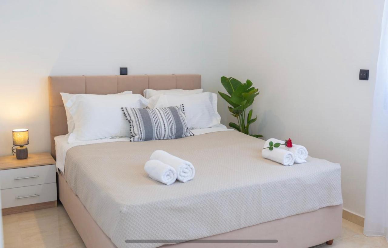 Odyssea Top View & Hot Jacuzzi Front Beach Kremastí Dış mekan fotoğraf