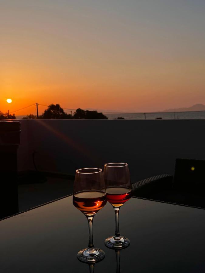 Odyssea Top View & Hot Jacuzzi Front Beach Kremastí Dış mekan fotoğraf