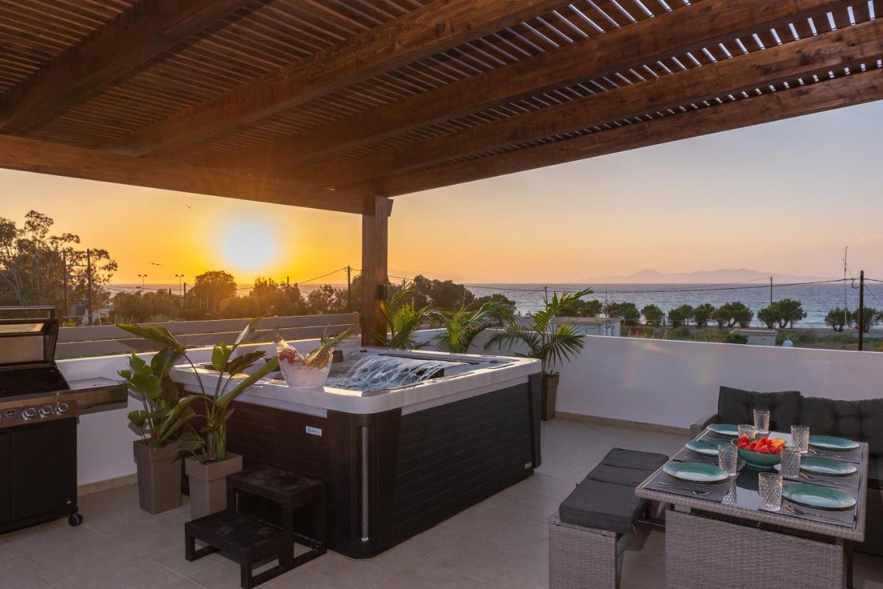 Odyssea Top View & Hot Jacuzzi Front Beach Kremastí Dış mekan fotoğraf